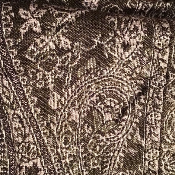 Cashmere Scarf orThrow - Picture 3 of 3